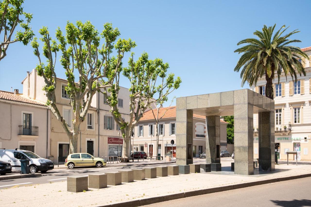 LE DOMUS TITUS spacieux T2 à 5 minutes de la gare Nîmes Esterno foto