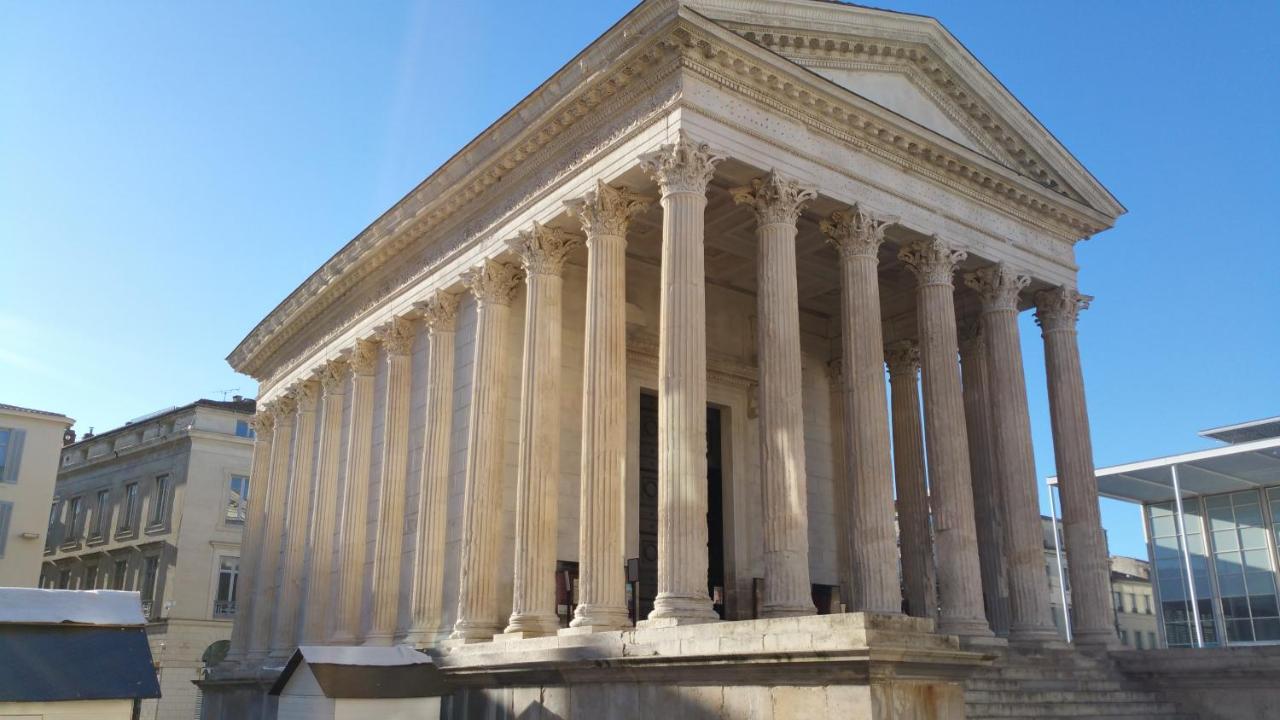 LE DOMUS TITUS spacieux T2 à 5 minutes de la gare Nîmes Esterno foto